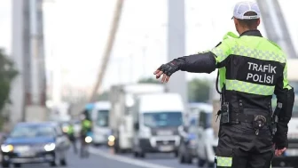 İstanbul'da bugün bazı yollar trafiğe kapatılacak