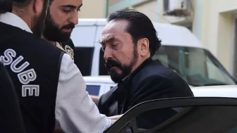 Adnan Oktar, yargı sürecinde üç suçtan aklandı