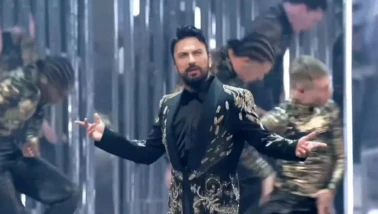 Megastar Tarkan, Suudi Arabistan'da sahne aldı