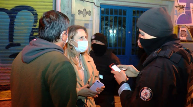 Beyoğlu'nda bekçilerle müşteriler arasında arbede