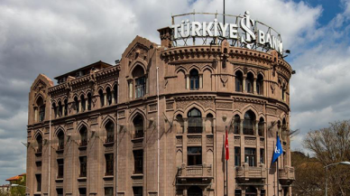 İş Bankası 745,5 milyon TL'lik alacağını sattı