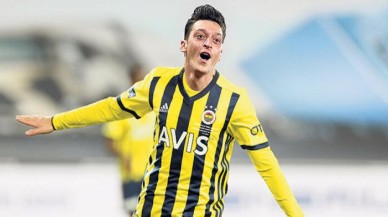 Mesut Özil büyülüyor(!)