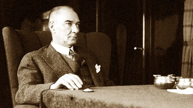 Atatürk'ün 'Nutuk' adlı eserinin öğrencilere dağıtılması 'uygun' bulunmadı!