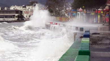 Meteoroloji uzmanı uyardı: Araçlarınızı kapalı yerlere alın