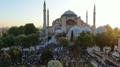 Ayasofya Cami'nde 87 yıl sonra ilk bayram namazı