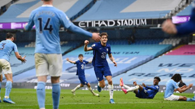 Chelsea, Manchester City'i 90'da devirdi