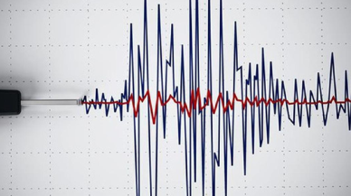 Çin'de deprem: 3 ölü, 27 yaralı