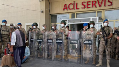 Husumetli ailelerin silahlı kavgası: Anne karnındaki bebek de hayatını kaybetti