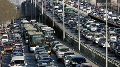 İstanbul'da trafik yoğunluğu yüzde 70'i geçti