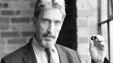 ABD'li virüs yazılımcısı John McAfee cezaevinde ölü bulundu