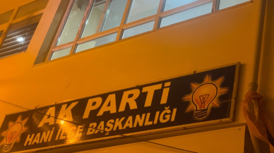 AK Parti Hani ilçe binasına molotoflu saldırı