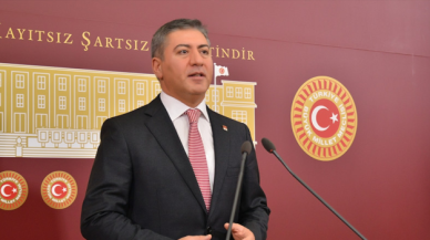 CHP’li Murat Emir: Cumhurbaşkanı el altından ve başkasının hakkı olan bir aşıyı olmuş