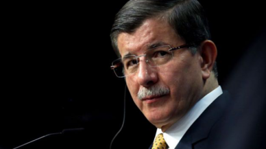 Davutoğlu'ndan "Bu yanlış derhal düzeltilmeli" açıklaması