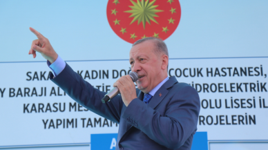 Erdoğan muhalefete yüklendi, yatırımları anlattı