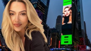 Hadise, New York Times Square Meydanında!