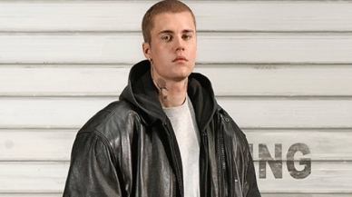 Justin Bieber moda reklamı için kamera karşısında