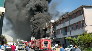 Başakşehir Sanayi Sitesi'nde yangın!