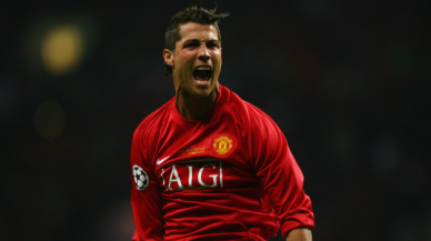 Cristiano Ronaldo resmen Manchester United'da!