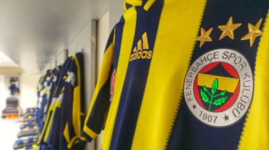 Fenerbahçe'nin üçüncü forması görücüye çıkıyor