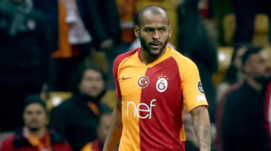 Galatasaray maçında olay! Kendi takım arkadaşına önce kafa sonra yumruk attı