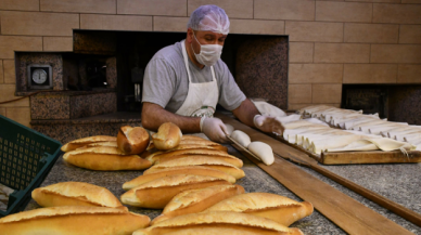 İstanbul'da 6 ilçede "aşı olmayana fırından ekmek satmama" kararı