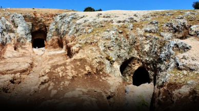 Roma dönemine ait 1800 yıllık, aristokrat mezarları gün yüzüne çıkarılıyor