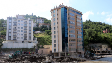 Selde çöken Ölçer Apartmanı'nın müteahhidi tutuklandı