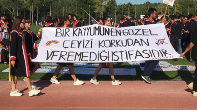 Öğrenciler ODTÜ'deki geleneği bozmadı, "Rektörsüz Mezuniyet töreni" düzenledi