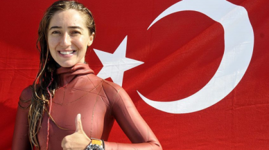 Serbest Dalış Türkiye Şampiyonası'nın ilk gününde şampiyon milli sporcu Şahika Ercümen oldu