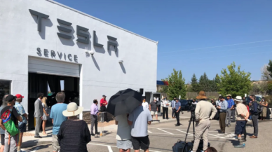 Tesla kabile topraklarında tesis kurdu