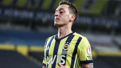 Mesut Özil'in menajerinden "10 numara" açıklaması