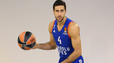 Anadolu Efes oyuncusu Doğuş Balbay, dizinden ameliyat oldu