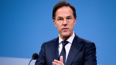 Mark Rutte'den Kovid-19 protestocularına: Aptallar