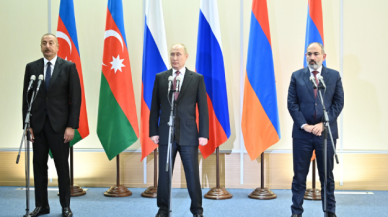 Putin, Aliyev ve Paşinyan Soçi'de bir araya geldi