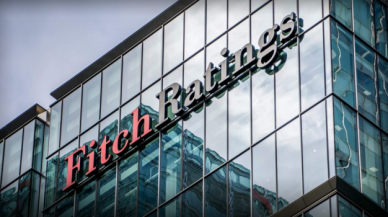 Fitch, Türkiye'nin kredi notu görünümünü negatife çekti