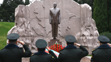 Haydar Aliyev vefatının 18. yılında anılıyor