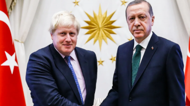 Erdoğan, İngiltere Başbakanı Johnson ile telefonda görüştü