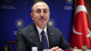 Bakan Çavuşoğlu: Montrö'yü şeffaf bir şekilde uygulayacağız