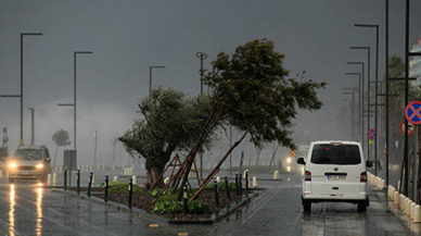 Meteoroloji'den 33 kent için sarı ve turuncu kodlu uyarı