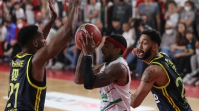 Pınar Karşıyaka - Fenerbahçe Beko: 74-72