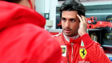 F1 takımı Ferrari, Carlos Sainz'ın sözleşmesini uzattı