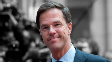 Hollanda Başbakanı Rutte yüzde 11,9'luk enflasyonu fakirleşme olarak değerlendirdi