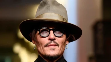 Johnny Depp'in hemşiresine yolladığı 'cinsel içerik'li mesajlar mahkemede okundu