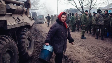 Ukrayna'da 1932 sivil öldü, 4,7 milyon kişi komşu ülkelere geçti