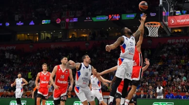 Anadolu Efes finalde