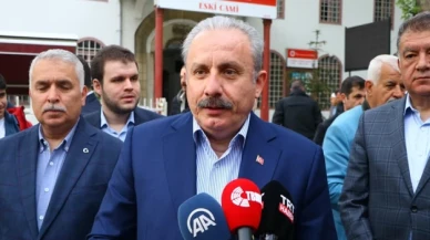 TBMM Başkanı Şentop, bayram namazını Tekirdağ'da kıldı