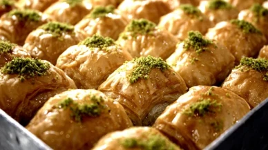 Baklavalarda fıstık yerine bezelye ve ıspanak