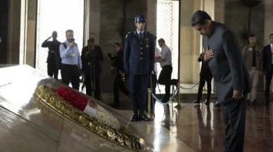 Venezuela Devlet Başkanı Maduro, Anıtkabir'i ziyaret etti