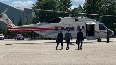 Binali Yıldırım’ı taşıyan helikopter Bilecik’e acil iniş yapmak zorunda kaldı