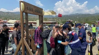 Kaçak göçmenleri 'Avrupa' diye Kekova Adası'na bıraktılar